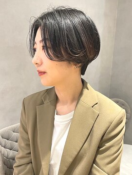 ジルバイジアン(JILL by GIEN) ナチュラルショートボブ/センターパート