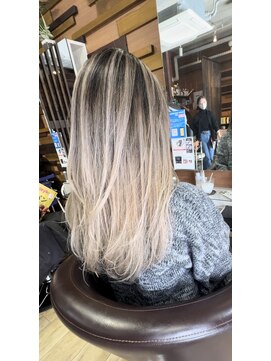 ヘアアンドメイクユ ニキス 利府店(HAIR&MAKE UNIXIS) バレイヤージュ