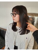 マカロニコースト(macaroni coast) 前髪あり　ミディアム　顔周りレイヤー　レイヤースタイル