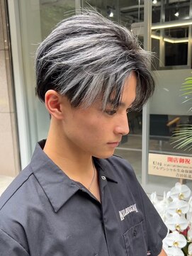キング 枚方店(K!ng) 縮毛矯正髪質改善ハイライトレイヤーカット枚方美容室エクステ