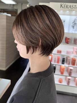 キャパジャストヘアー(CAPA just hair) くびれショートひし形大人ショート