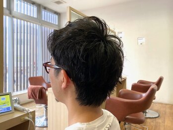 アトリエファゴ ハナミズキ店の写真/骨格を見極めてバランスも良く、プラベートでもビジネスシーンでも決まるスタイルをご提案◎