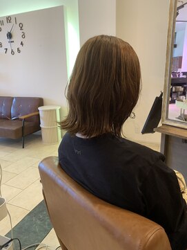 クティエ(Cuthie) ミディアムレイヤー/小牧/髪質改善/トリートメント