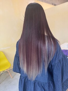 ジェミンク(GEMINK)の写真/今年の夏は透明感のあるカラーが人気♪ダメージレスで艶感◎カラーで褒められヘアをGET☆