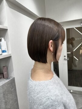 カラット(Carat+) 大人ボブ×白髪ぼかしカラー　30代/40代/50代