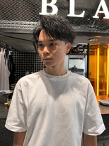 ブラック(BLACK) アップバング/ソフトツイスト/緩めパーマ