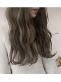 アッシュベージュハイライト