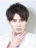 ツーブロック 爽やかアップバングショート 刈り上げ 就活