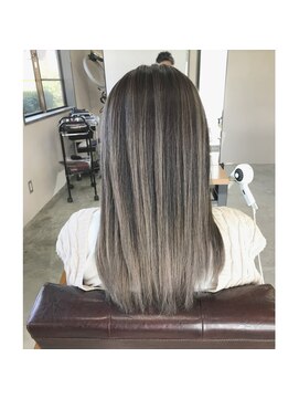 ビビッド(Vivid) シルバーバレイヤージュ