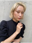 <aivee>ハイトーンベージュ×外国人風ボブ