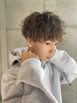 フィフス 原宿(fifth) ツイストスパイラルパーマメンズパーマ波巻きパーマツーブロック