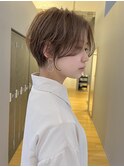 耳かけ/大人センターパート/ハンサムショートボブ