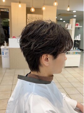 ディータ(Dita) カルマパーマ/毛流れセンターパート