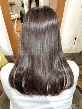 リアム ヘアアンドメイク(liam hair and make) 髪質改善カラー