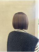 ぱつっとボブ