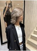 ハイトーンベージュ