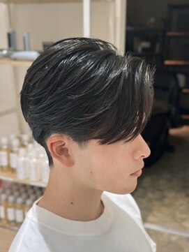 バース 梅田中崎町店(BIRTH) ニュアンスパーマセンターパートフェザーパーマワンカールパーマ