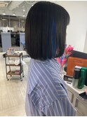 人気ヘアカラー黒髪ボブにブルーのインナーカラー赤羽美容室