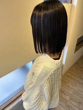 リムヘアーズボウグループ(Rim hairs BEAU group) 滋賀/守山/丸みボブ