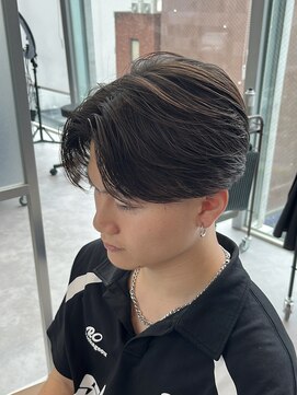 ジーナ 天神(Zina) 【Zina】メンズ/韓国/センターパート/縮毛矯正/福岡/天神/大名