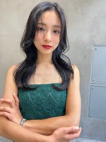 ロジッタ(ROJITHA) 【ROJITHA原宿表参道】センターパート×艶カラー