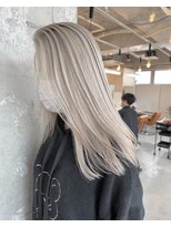 リアン(Lien)&nbsp;ホワイトベージュ/ダブルカラー/ブリーチ/レイヤー/髪質改善