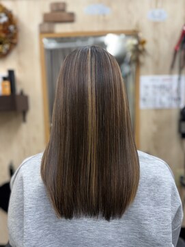 スムース(Smooth) 縮毛矯正×髪質改善｜ブリーチ毛対応