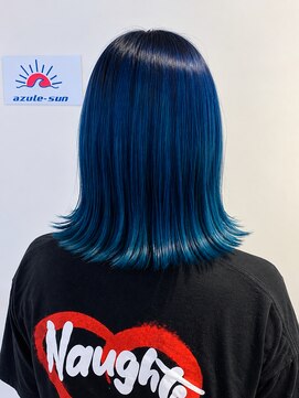 アズールサン 草加西口店(azule-sun) ダブルカラー,ネイビーブルー,外ハネ,フェイスレイヤー【草加】
