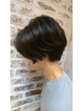 ルポ(Repos) クール感ナチュラルボブ