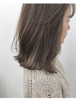 シキ 渋谷(siki) 【siki】くすみグレージュロブ(原宿/表参道)