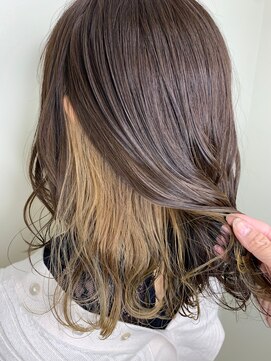 ヘアリゾートエーアイ 高田馬場店(hair resort Ai) グレー系インナーカラー