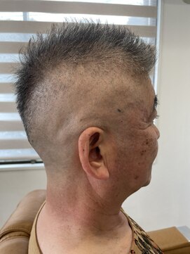 アリー(Ari-) スキンフェード