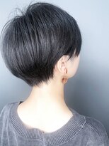 ラウンジ モリオ イケブクロ(Lounge MORIO Ikebukuro) 【morio池袋】20代 30代 40代 黒髪かっこいい大人丸みショート