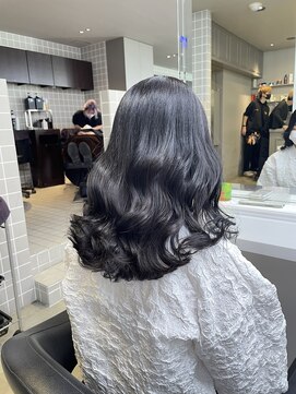 ユナイテッド 横浜(UNITED) ダークグレージュ