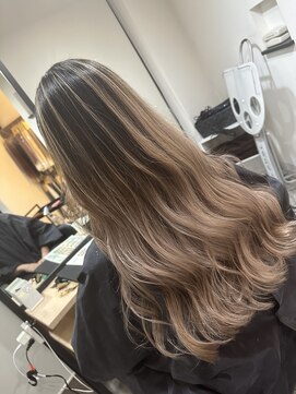 ラフ 難波店(LAFF) #黒髪#ボブルフ#ネビージュ#小顔#ワンレン