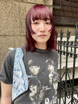 ヘン(hen) 【心斎橋hen】ボルドー　顔周りカット