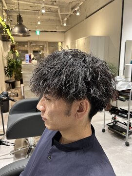 エイト 北千住店(EIGHT) 無造作ツイスパ×刈り上げマッシュ【EIGHT北千住 】