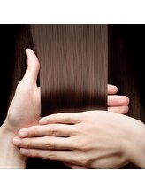 SHISEIDO商品、話題の「髪質改善トリートメント」サブリミック。