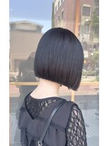 イン(in.)&nbsp;ボブ/前下がりボブ