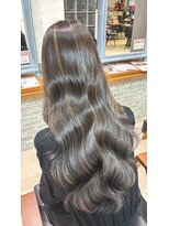 フォルテ プリモ 焼津 藤枝(FORTE PRIMO)&nbsp;ワンレン/白髪ぼかし/艶巻き/小顔ヘア