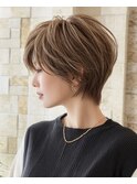 【50代に人気】マッシュショート×白髪ぼかし／前髪あり／立体感