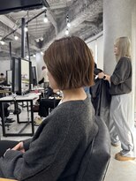 フランチェスカドットボブ(francesca.bob)&nbsp;オリーブグレージュ×切りっぱなしボブ【田野剛大】梅田
