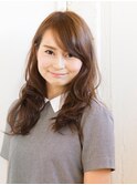 《Hair artemani 岩槻》美肌カラーの愛され揺れロング