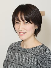 ヘアーズイングス(hairs INGS) 麻紀 