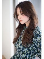 サードバイローラン(THiRD by ROULAND)&nbsp;くびれセミロング　暖色系カラー　暗髪