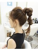 ポニーアレンジヘアセット