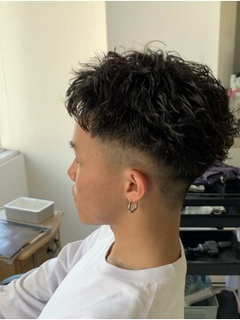 アイズ 海老名(AIZU) ショートアップバングスウィングアップバングフェードカット