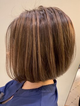 オンカラー(ON.COLOR) 大人ハイライトグレージュショート40代50代