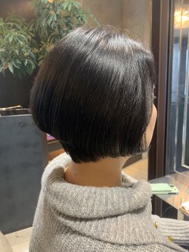 グラム バイ レイエレガンス(glam by REIELEGANCE) ツヤ美人ショートボブ