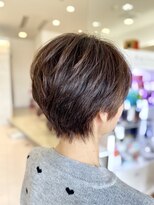 クール ヘアー ギャラリー 神明町店(COOL Hair gallery)&nbsp;大人の美フォルムショートヘア　40代、50代